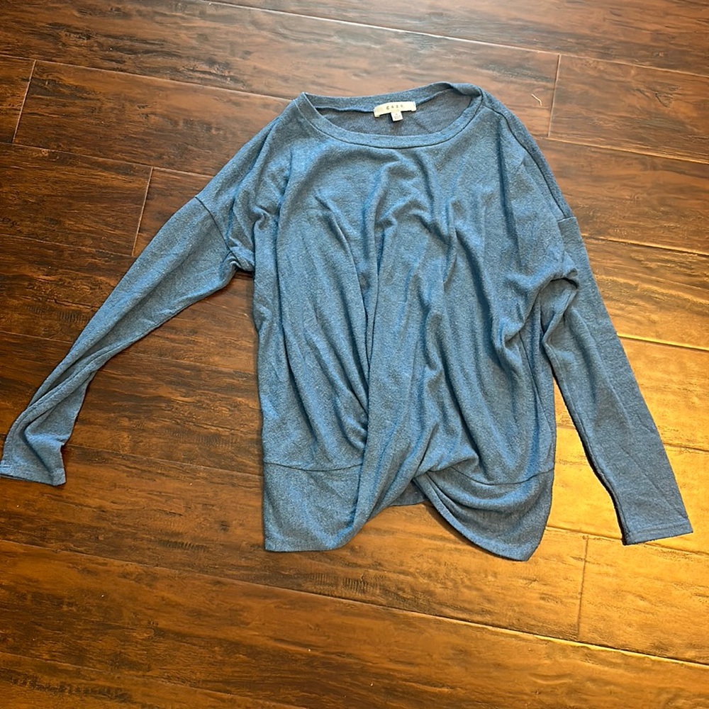 Size small blue cross bottom shirt